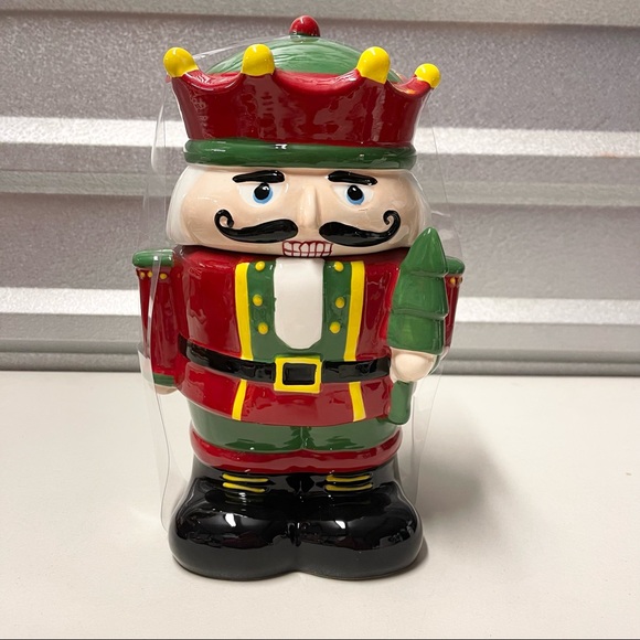 Peppermint Place Large Nutcracker Canister - Picture 2 of 6